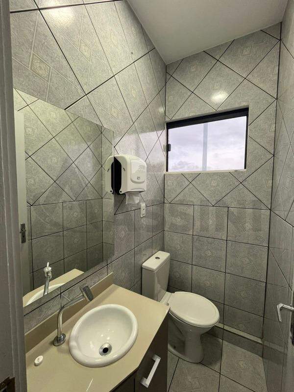 Sala para aluguel no Souza Cruz: Lavado 2