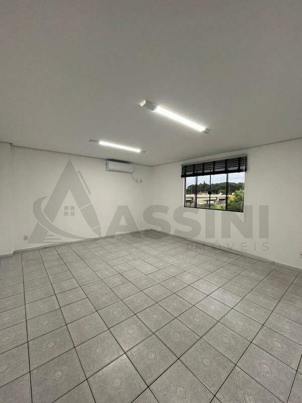 Sala para aluguel no Souza Cruz: Ambiente 1