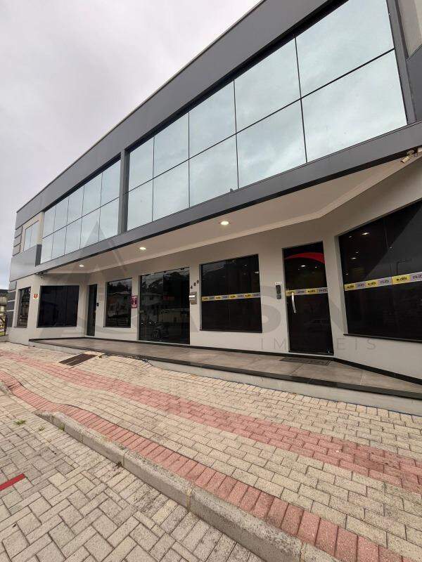 Sala para aluguel no Souza Cruz: 