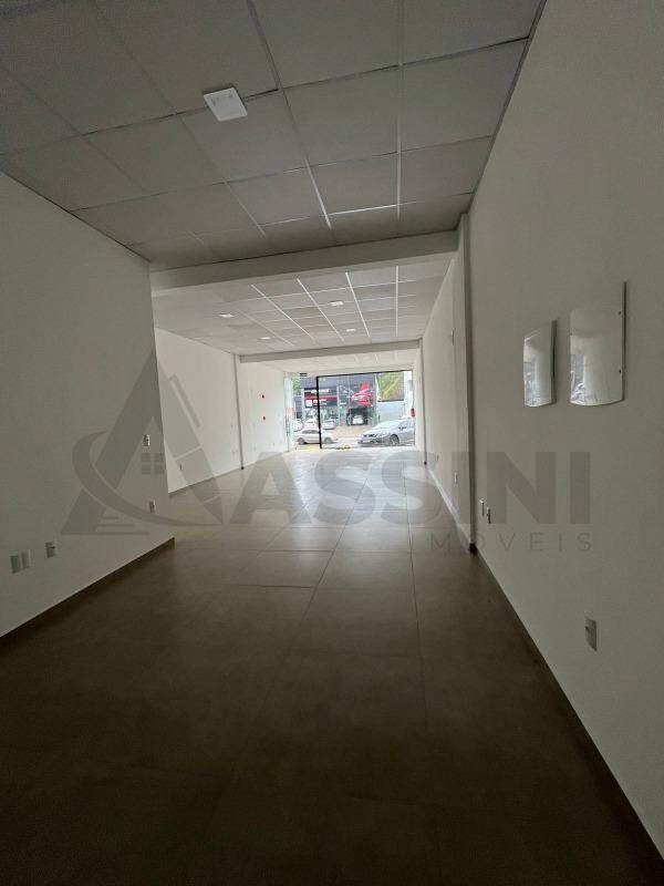 Sala para aluguel no Souza Cruz: 