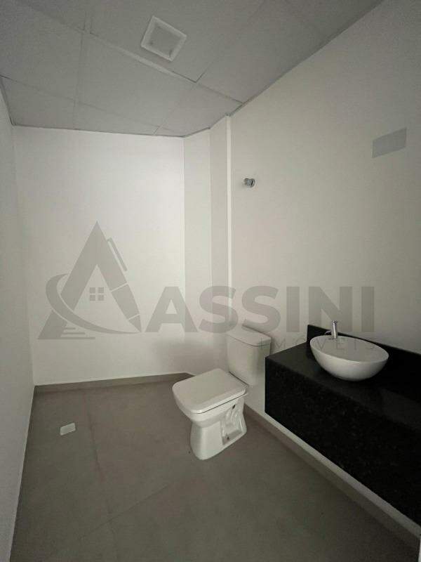 Sala para aluguel no Souza Cruz: 