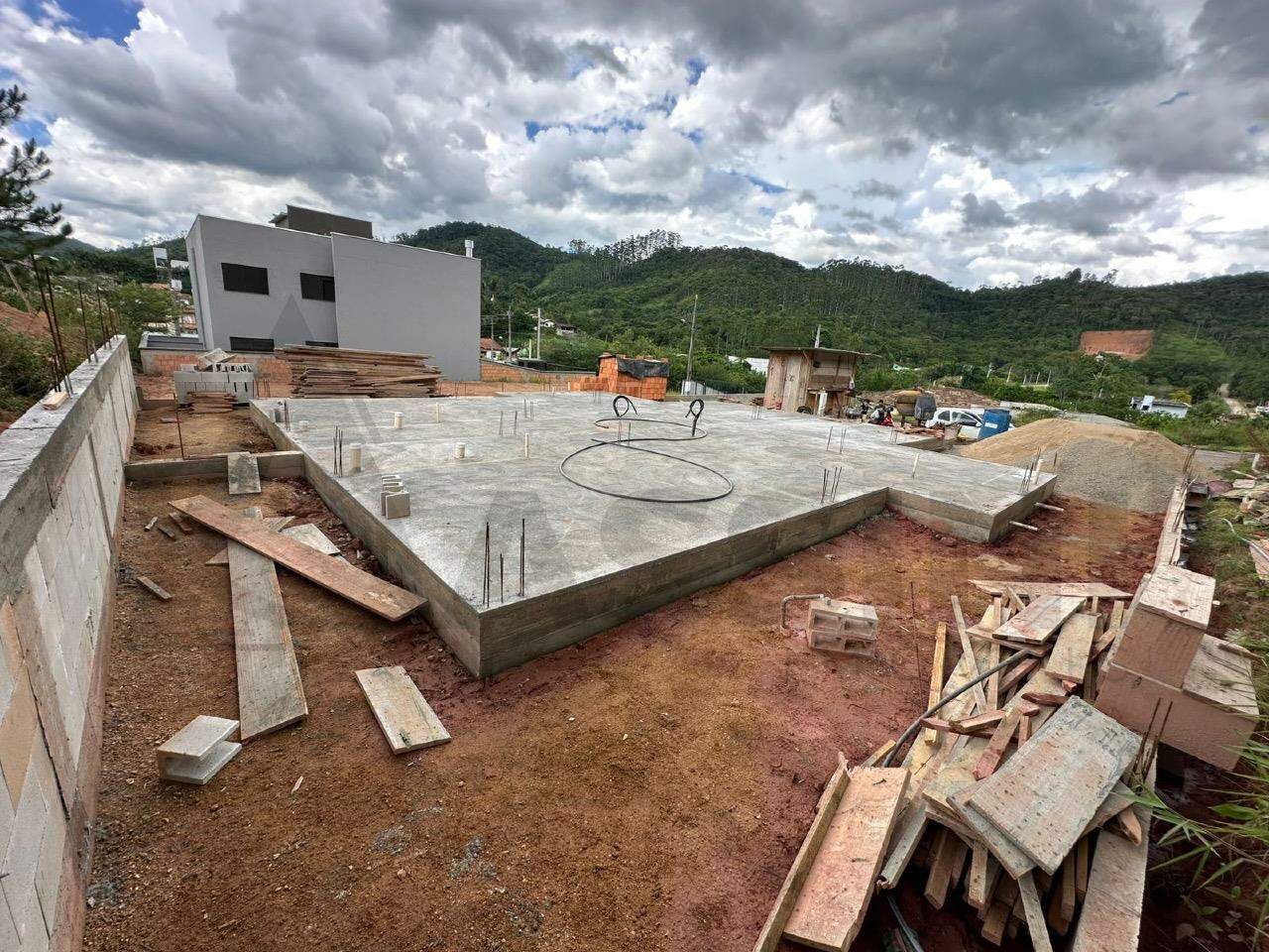 Casa à venda no Lgeado baixo: 
