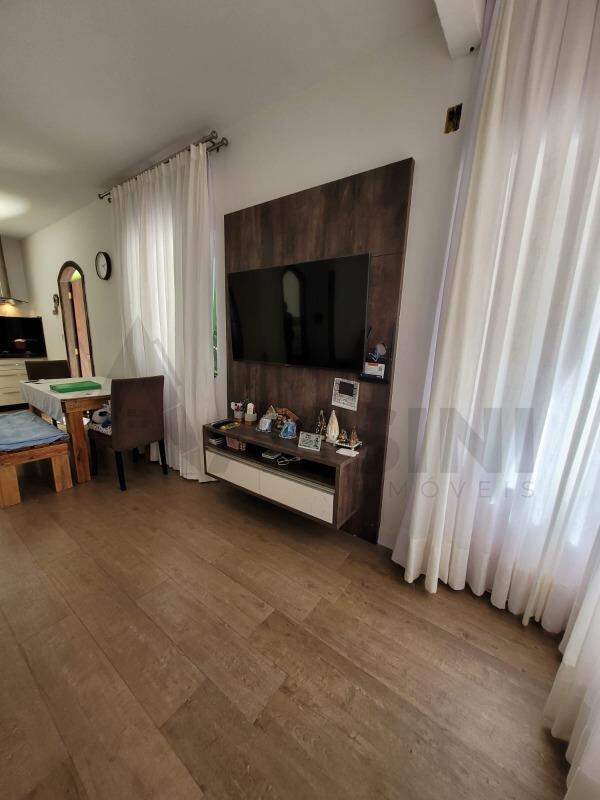 Casa à venda no Limeira Baixa: 