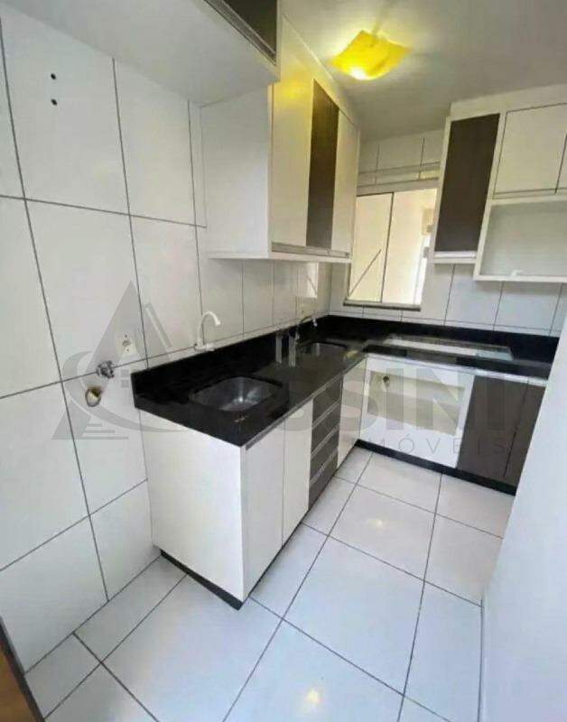 Casa à venda no Limoeiro: 