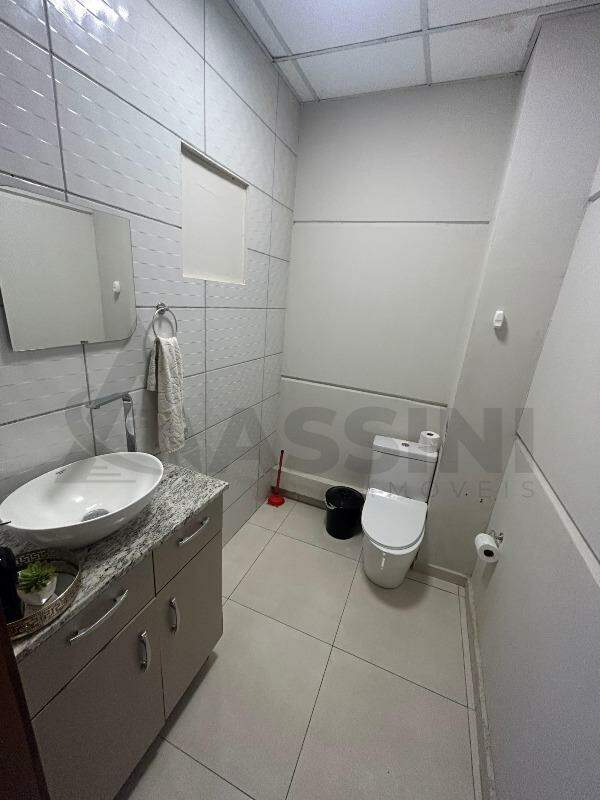 Sala para aluguel no Guarani: 