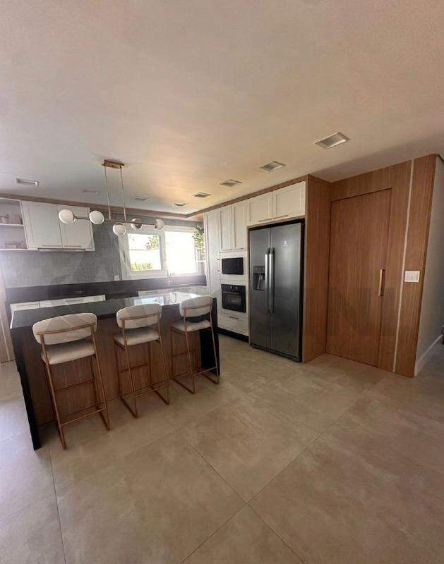 Casa à venda no Souza Cruz: 