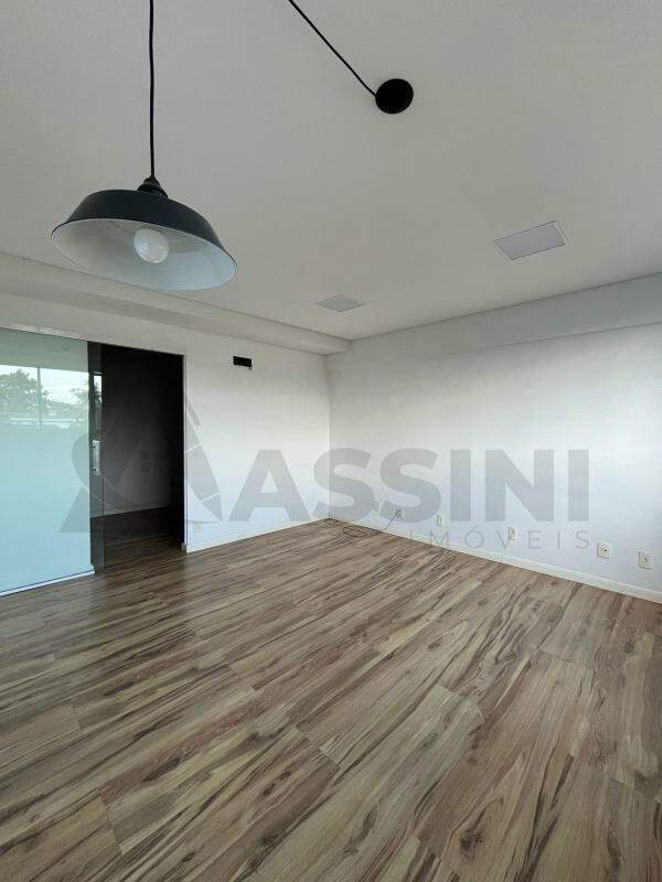 Sala para aluguel no Centro I: 