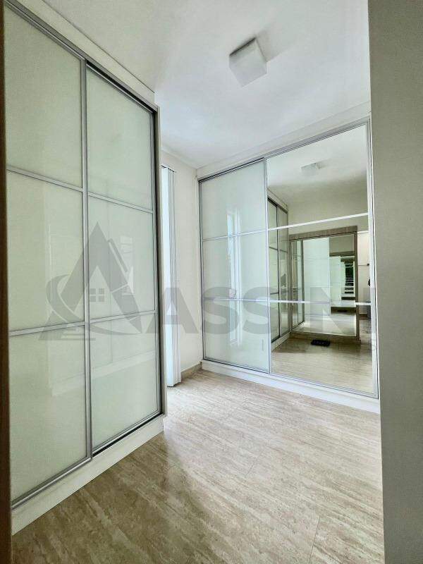 Casa para aluguel no Souza Cruz: 