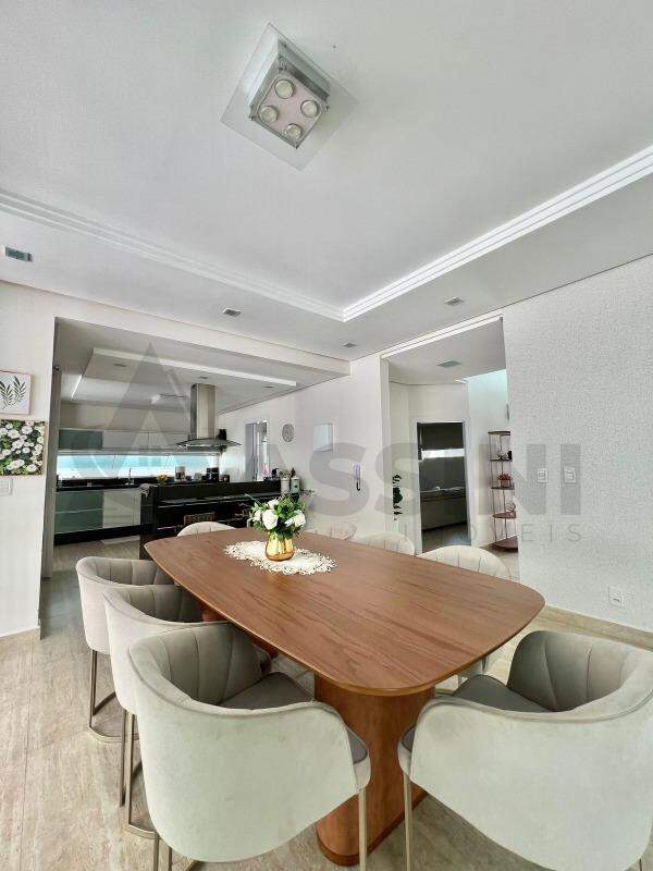 Casa para aluguel no Souza Cruz: 