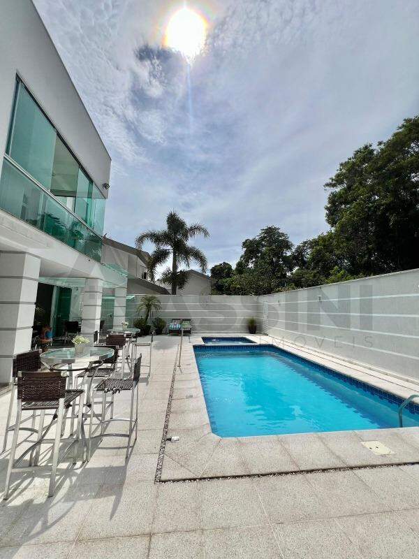 Casa para aluguel no Souza Cruz: 