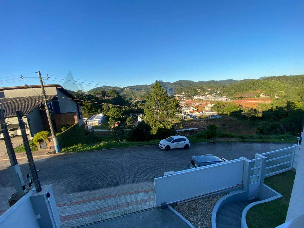 Casa à venda no Guabiruba Sul: 