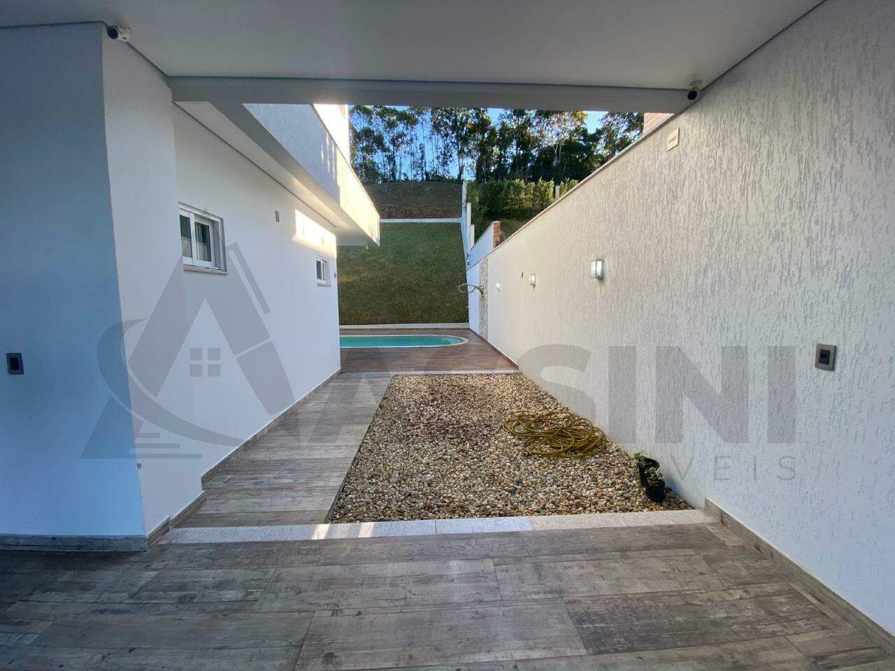 Casa à venda no Guabiruba Sul: 