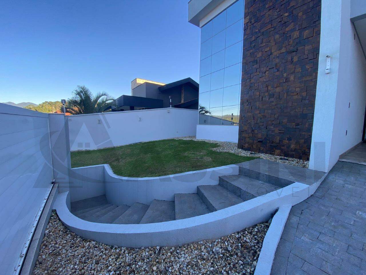 Casa à venda no Guabiruba Sul: 