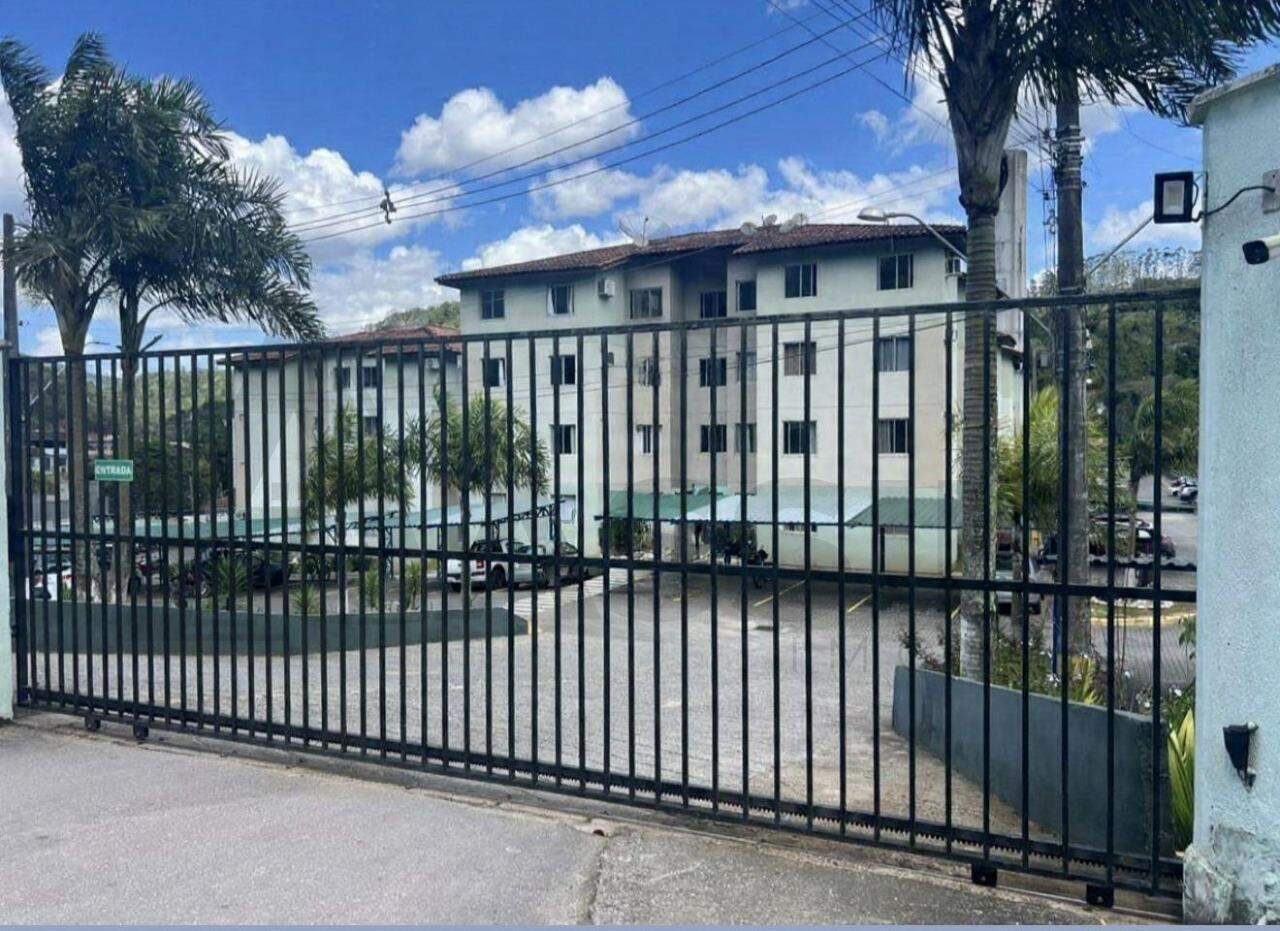 Apartamento à venda no Cedrinho: 