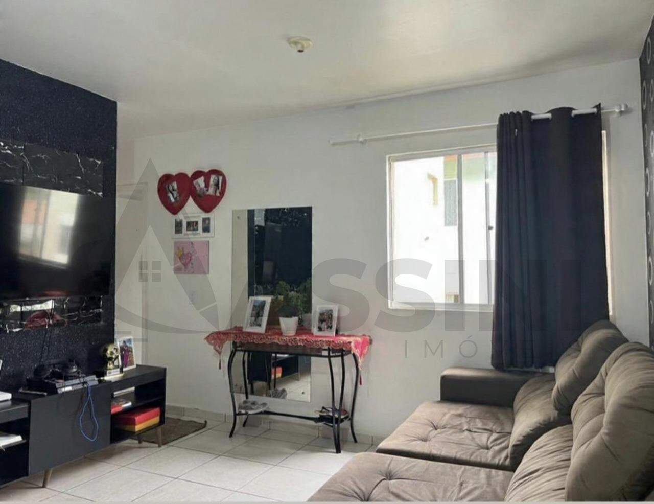 Apartamento à venda no Cedrinho: 