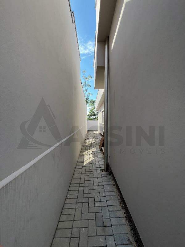 Casa à venda no centro: 