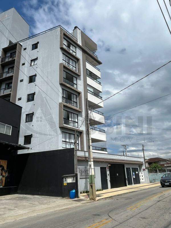 Apartamento para aluguel no Paquetá: 
