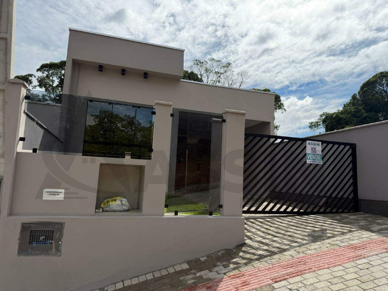Casa à venda no Dom Joaquim: 