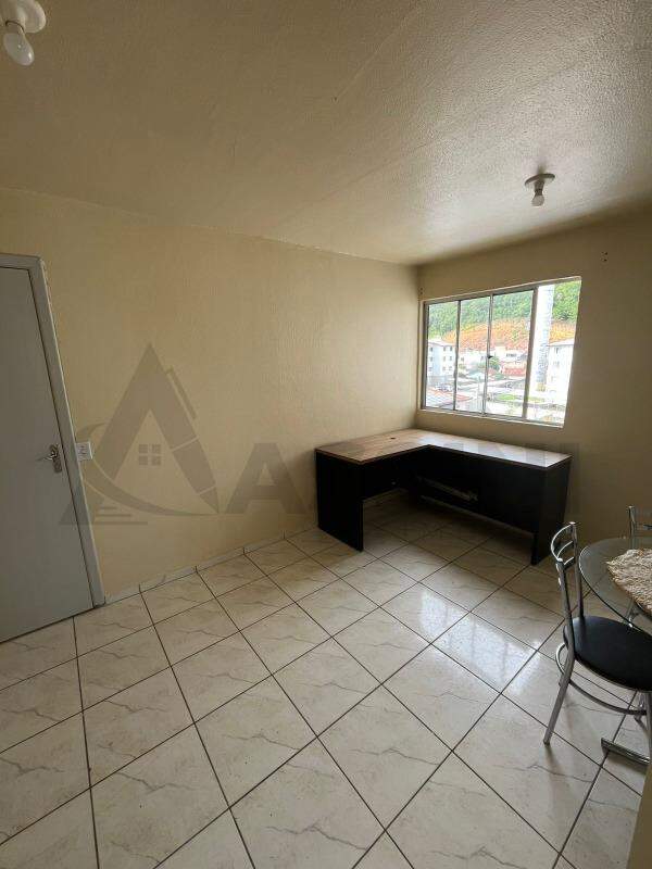 Apartamento para aluguel no Limeira Baixa: 
