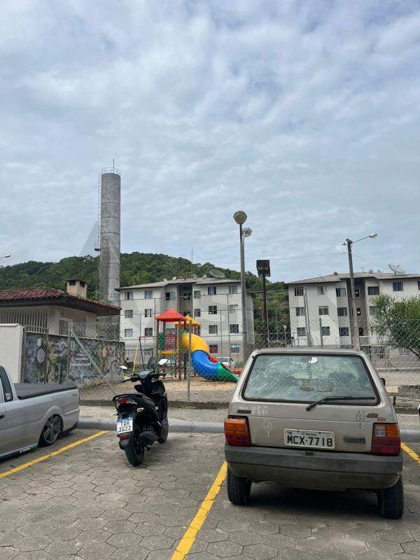 Apartamento para aluguel no Limeira Baixa: 