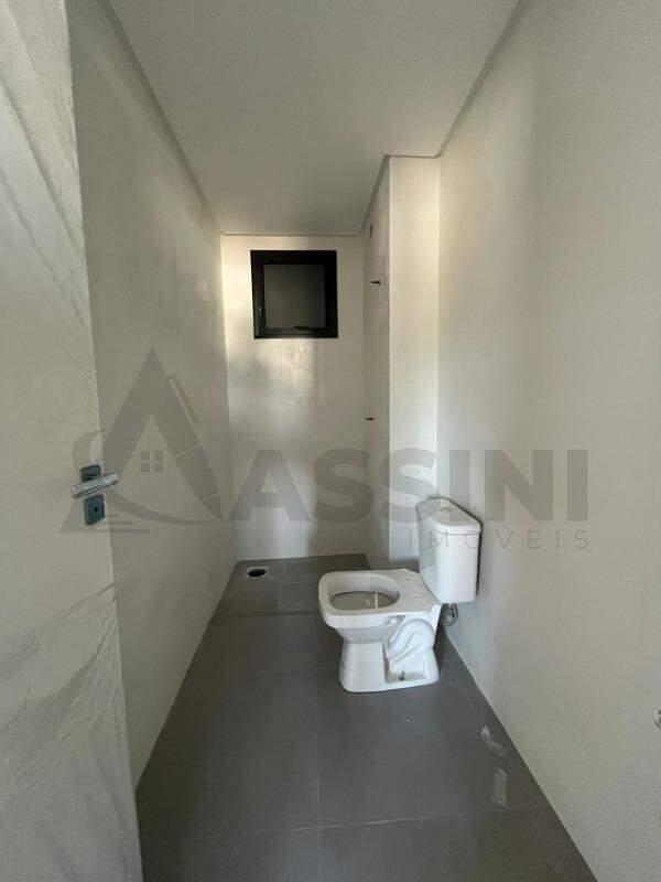 Apartamento à venda no Santa Terezinha: 