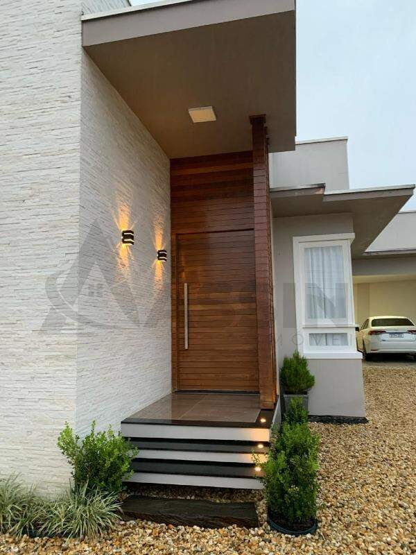 Casa à venda no Dom Joaquim: 