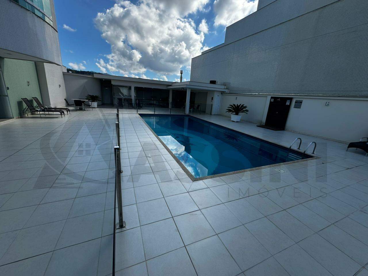 Apartamento para aluguel no São Luiz: 