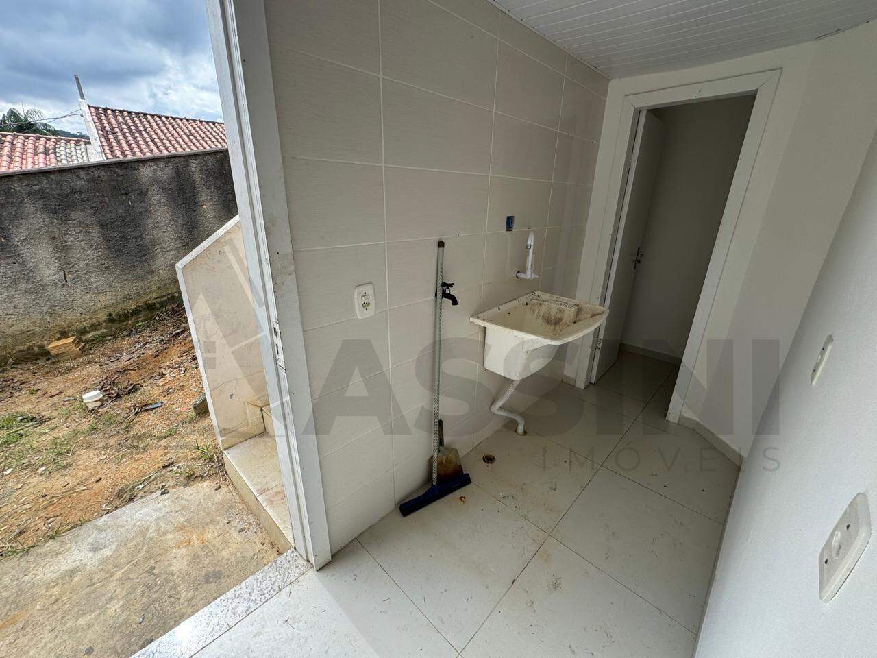 Casa para aluguel no Tomaz Coelho: 