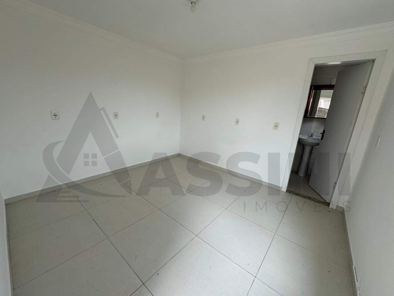 Casa para aluguel no Tomaz Coelho: 