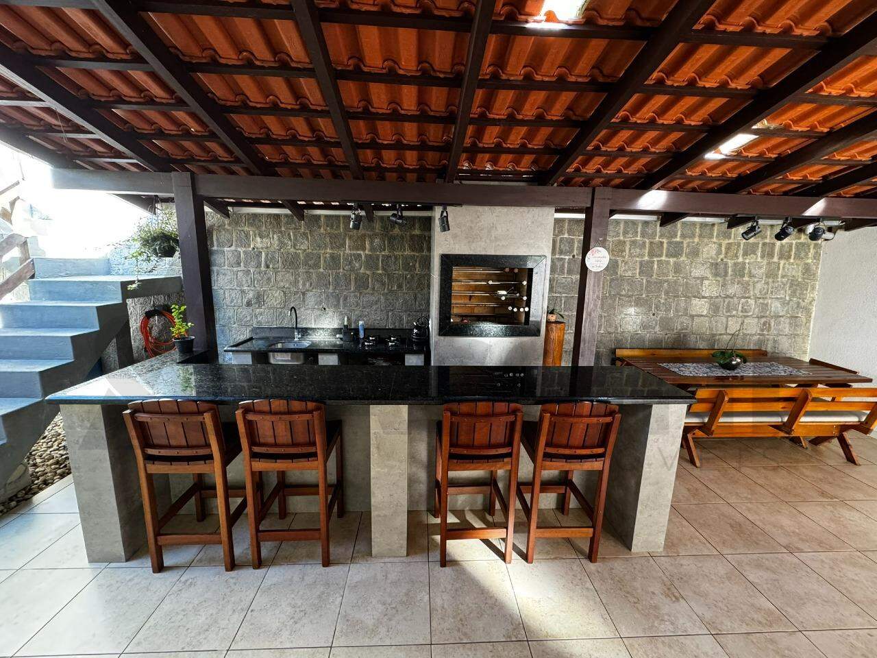 Casa à venda no Primeiro de Maio: 