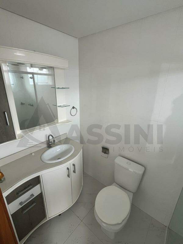 Apartamento para aluguel no Steffen: 
