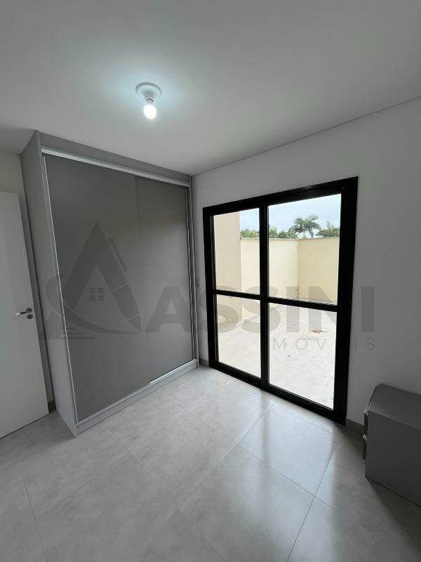 Apartamento para aluguel no Santa Terezinha: 