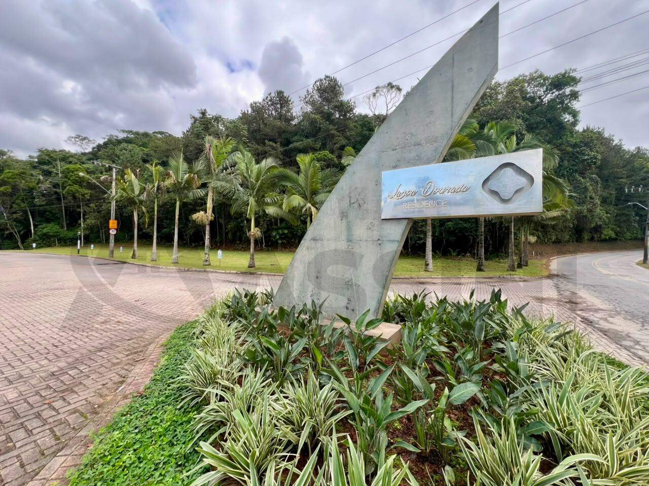 Lote à venda no Souza Cruz: 
