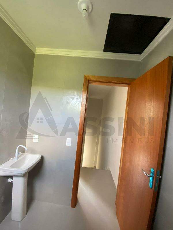 Casa à venda no Dom Joaquim: 