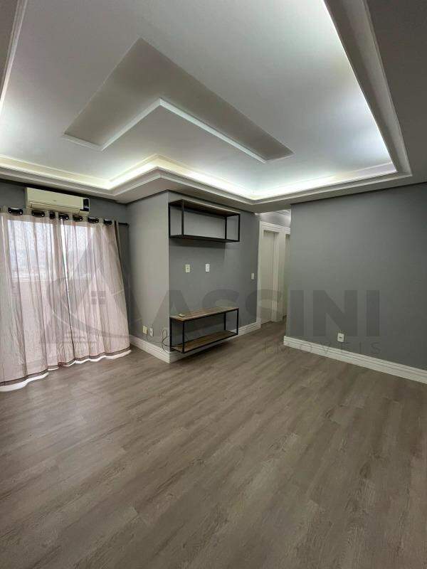Apartamento à venda no Santa Terezinha: 