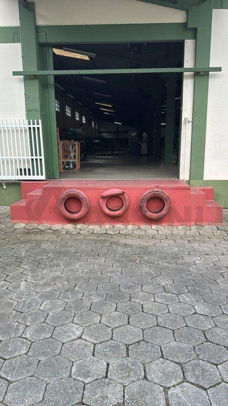 Galpão para aluguel no Limeira Baixa: 