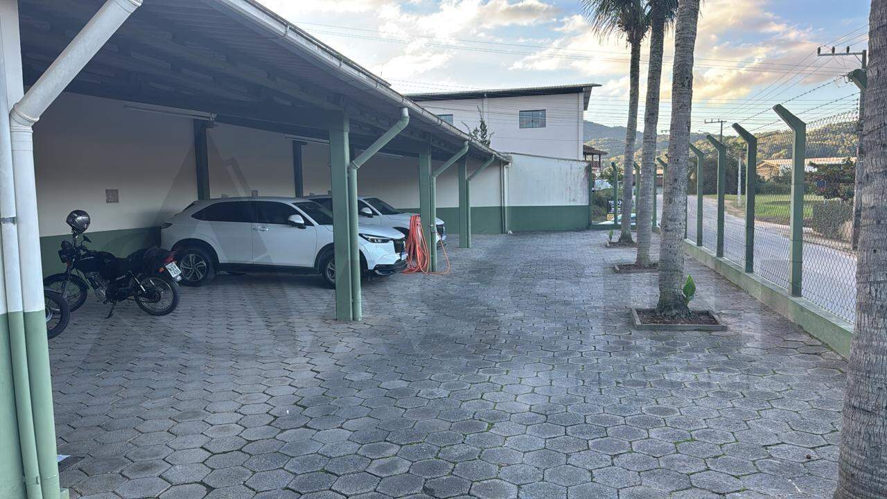 Galpão para aluguel no Limeira Baixa: 