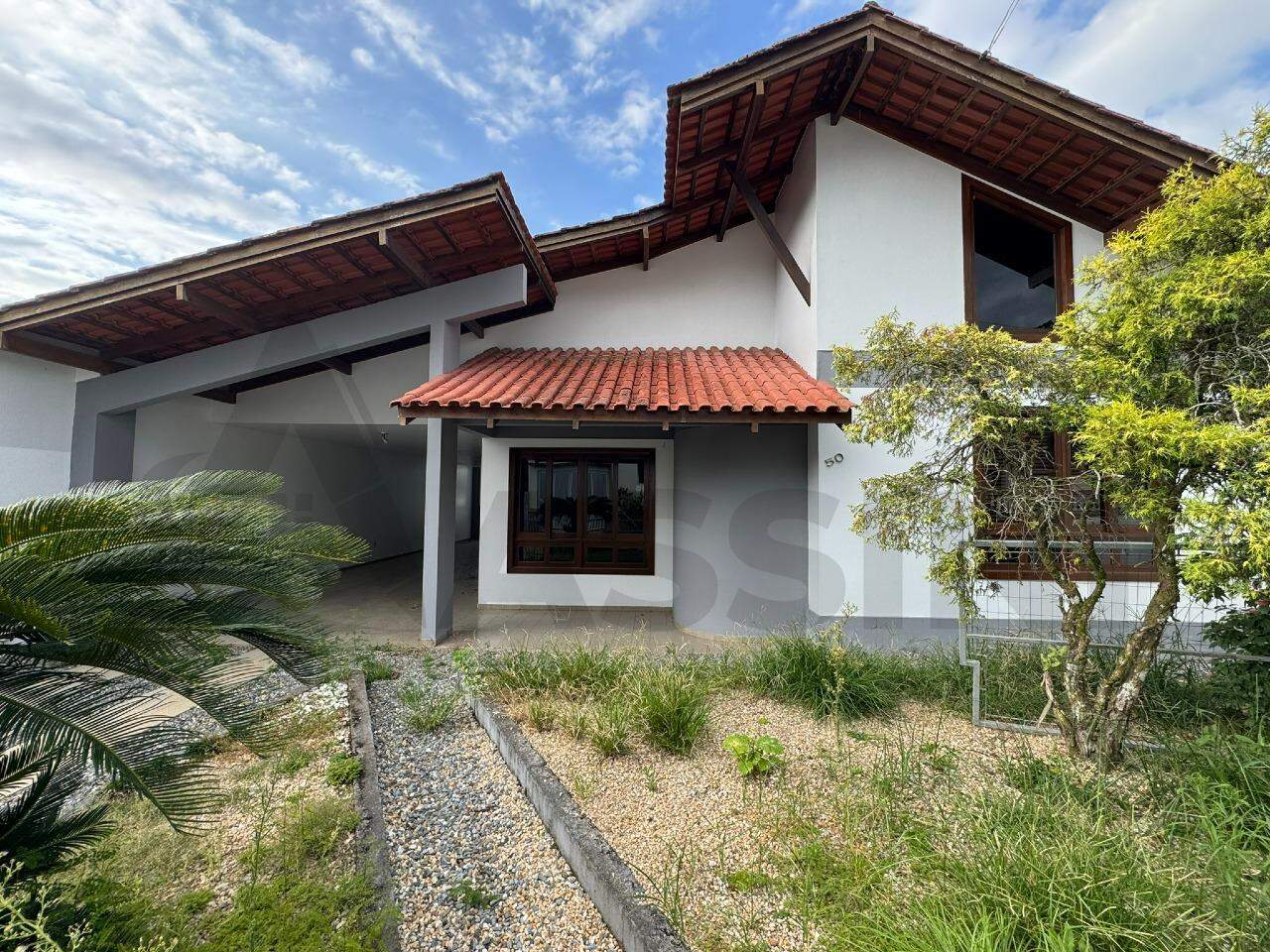 Casa à venda no Guarani: 