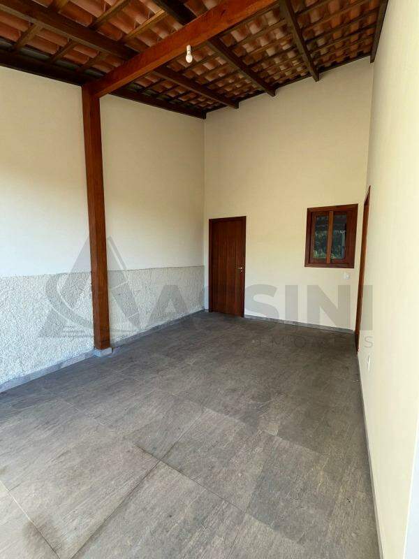 Casa para aluguel no Tomaz Coelho: 