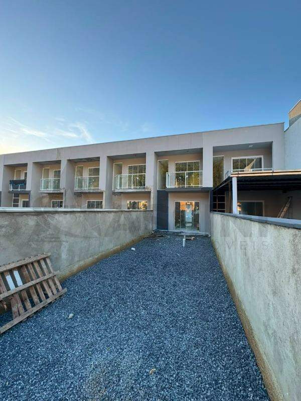 Casa à venda no Limeira Baixa: 