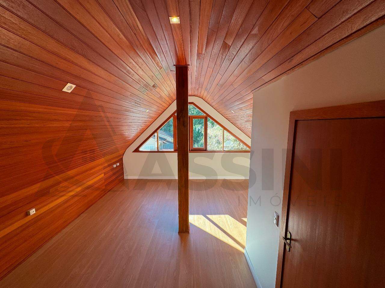 Casa para aluguel no Nova Brasília: 