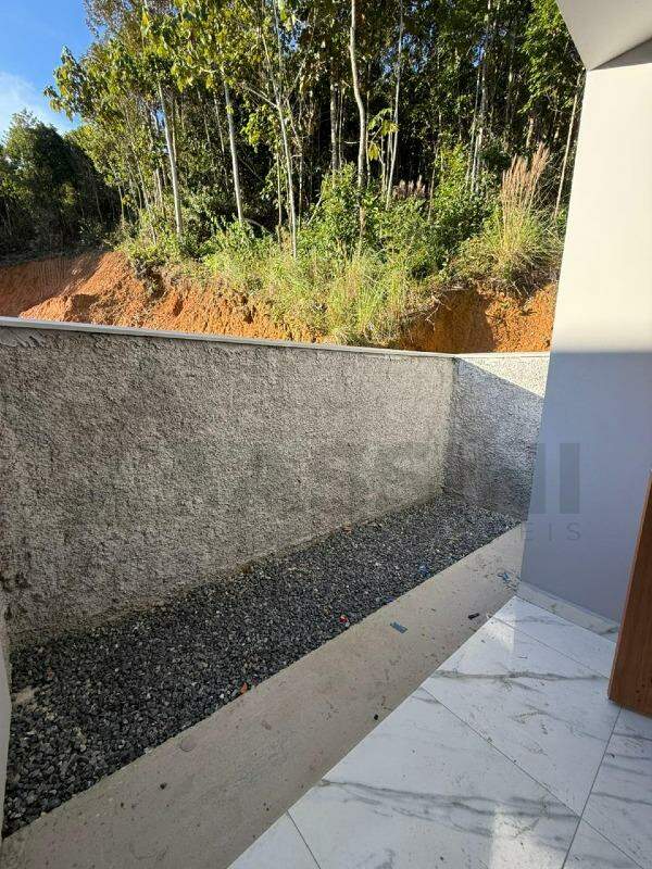 Casa à venda no Limeira Baixa: 