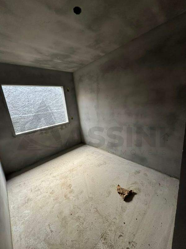 Casa à venda no Dom Joaquim: quarto fundos