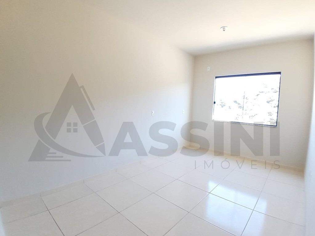 Casa para aluguel no Limeira Baixa: 