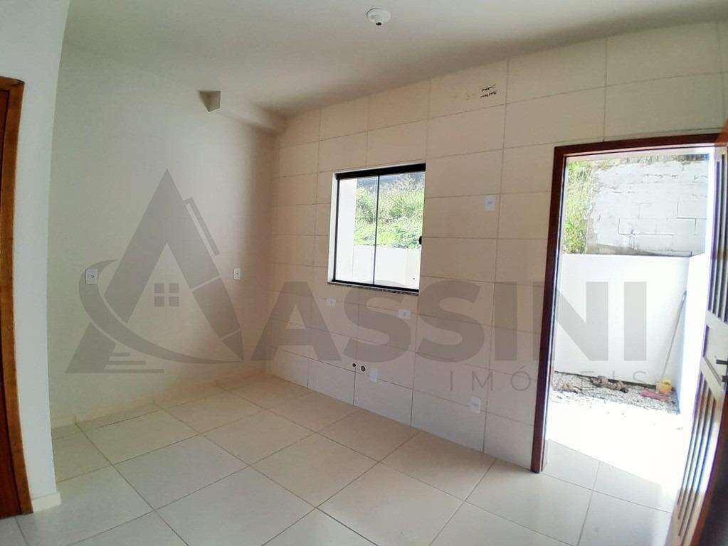 Casa para aluguel no Limeira Baixa: 