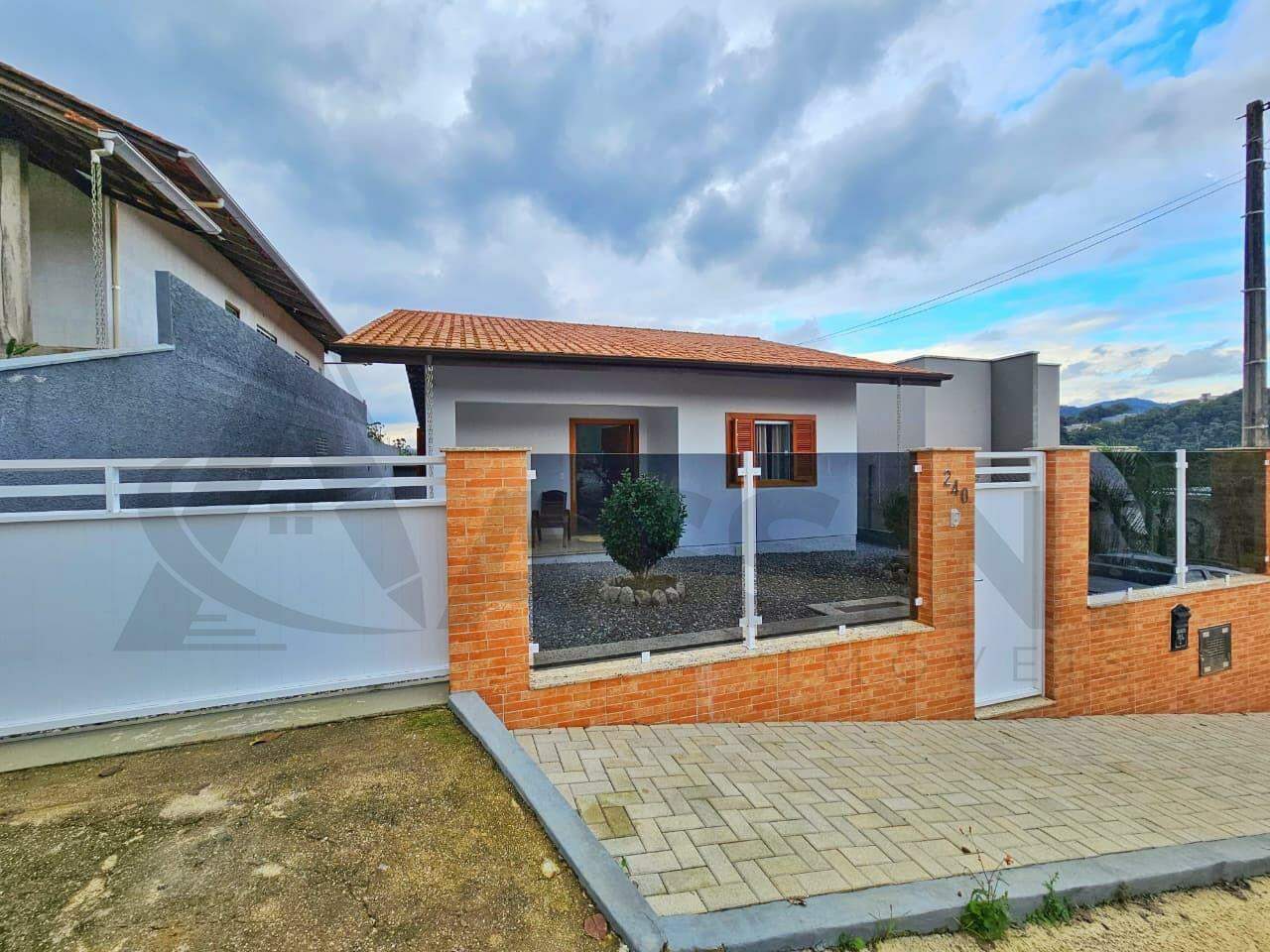 Casa à venda no Dom Joaquim: 