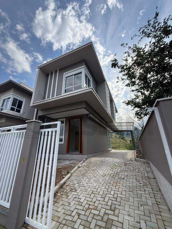 Casa à venda no Cedro Alto: 