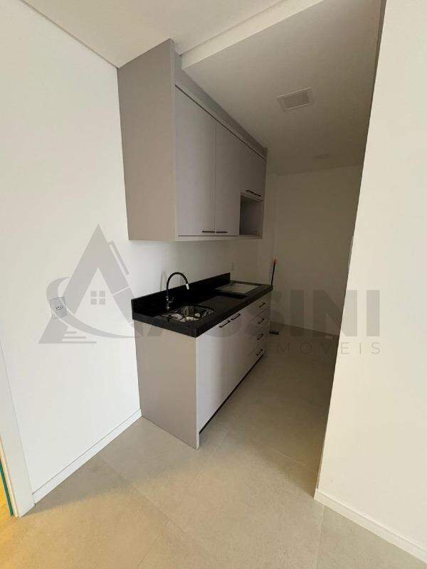 Flat para aluguel no Santa Terezinha: 