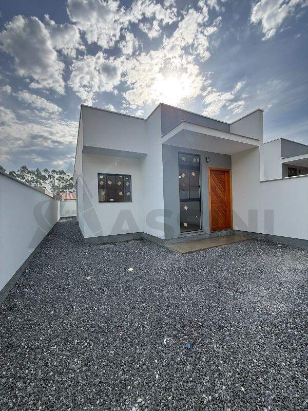 Casa à venda no Cedro Alto: 