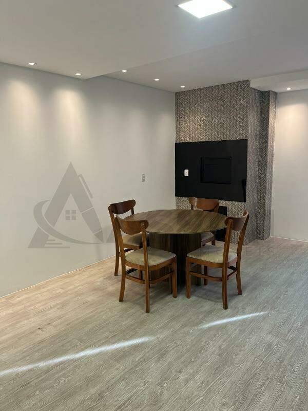 Apartamento para aluguel no Steffen: 